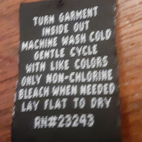 New York & company gold v-neck sweater - Picture 7 of 7